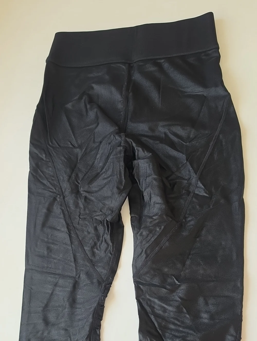 Carbon38 metallic pleat pin tuck moto shine leggings
